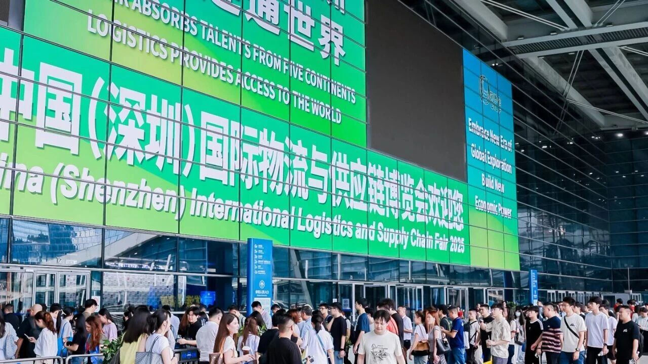 物博会第二日：搜航网斩获创新大奖，现场热度飙升！